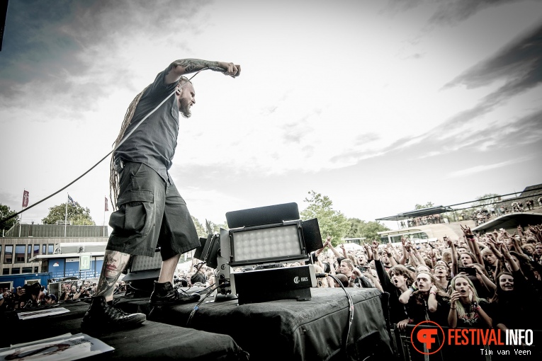 Decapitated op Into The Grave 2018 Vrijdag foto
