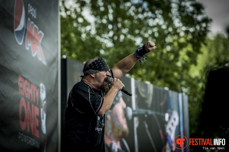 Suicidal Tendencies op Into The Grave 2018, Zaterdag foto