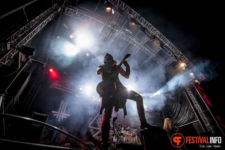 Behemoth op Into The Grave 2018, Zaterdag foto