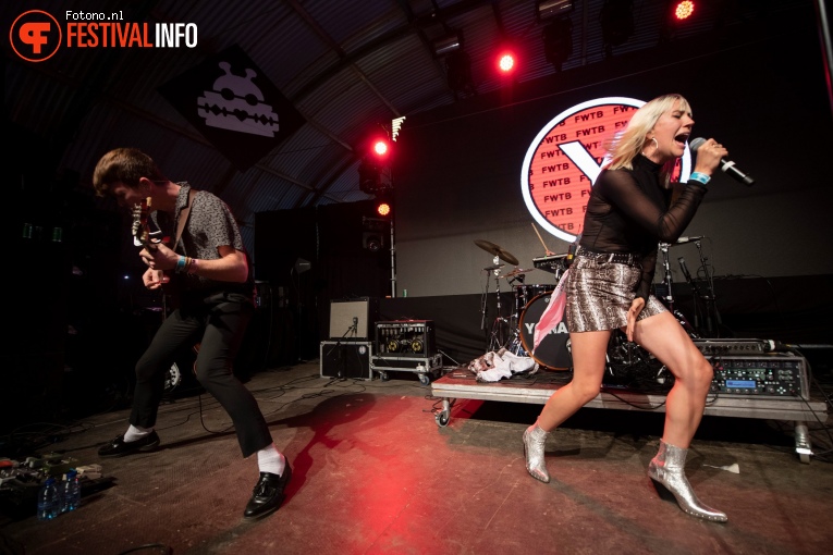 Yonaka op Lowlands 2018 - Vrijdag foto