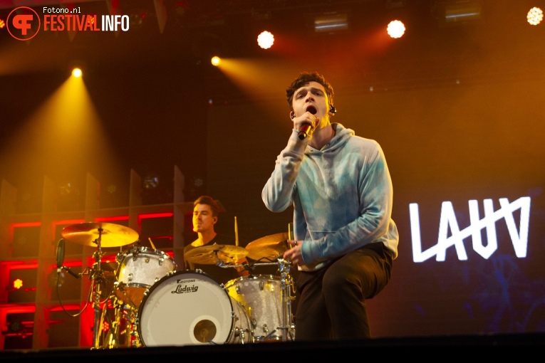 Lauv op Lowlands 2018 - Vrijdag foto