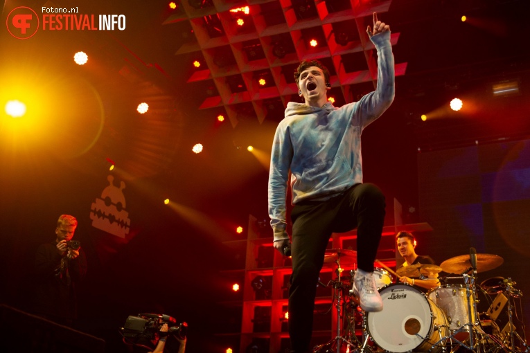 Lauv op Lowlands 2018 - Vrijdag foto