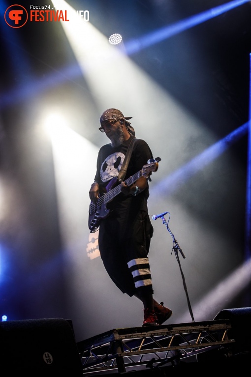 Gogol Bordello op Lowlands 2018 - Zaterdag foto