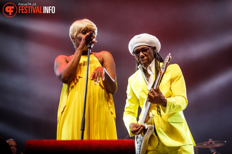 Nile Rodgers & Chic op Lowlands 2018 - Zaterdag foto