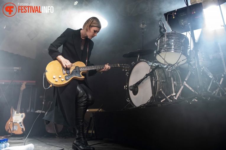 Trixie Whitley op Lowlands 2018 - Zaterdag foto