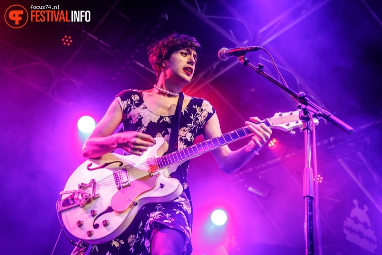 Ezra Furman op Lowlands 2018 - zondag foto