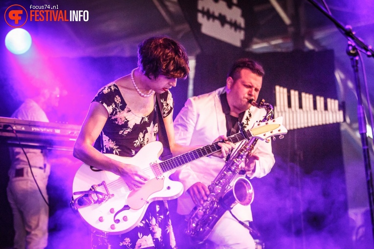 Ezra Furman op Lowlands 2018 - zondag foto