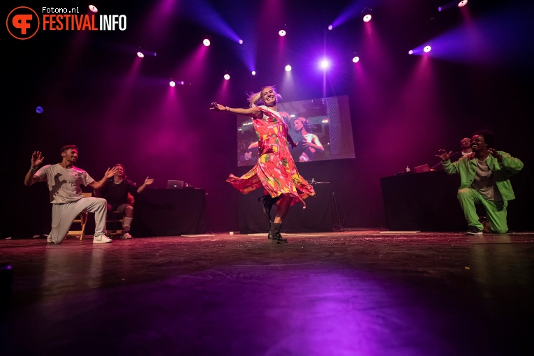 ISH (dansgezelschap) op Lowlands 2018 - zondag foto