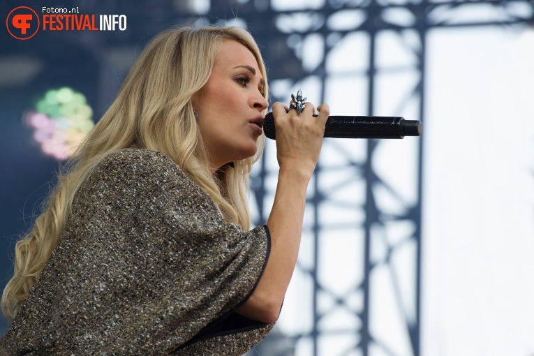 Carrie Underwood op Tuckerville 2018 foto