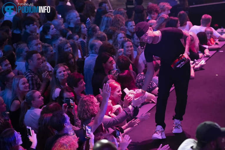 Ronnie Flex & Deuxperience Band op 3FM Awards 2018 - 05/09- AFAS Live foto