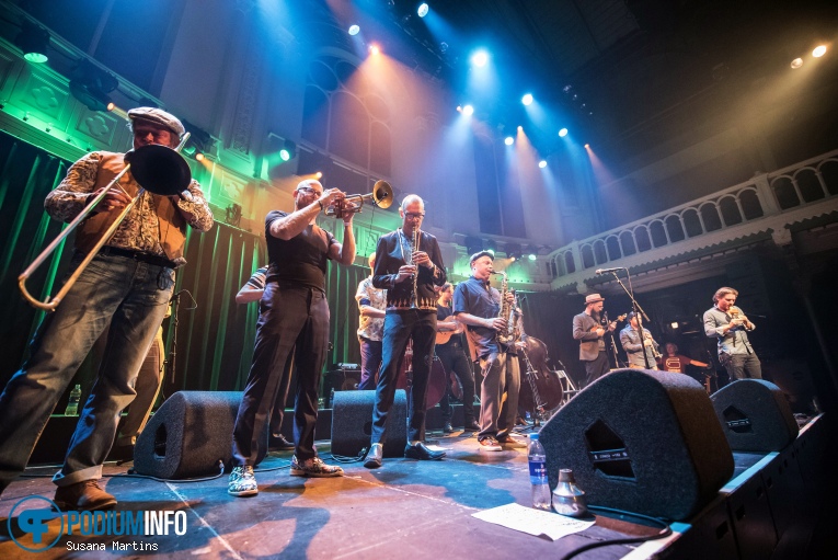 Amsterdam Klezmer Band op Amsterdam Klezmer Band - 08/09 - Paradiso foto