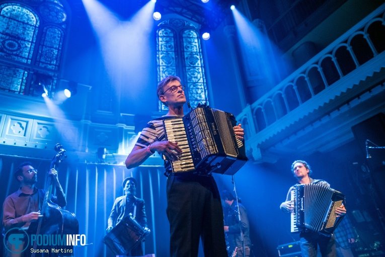 Amsterdam Klezmer Band op Amsterdam Klezmer Band - 08/09 - Paradiso foto