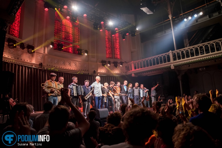 Amsterdam Klezmer Band op Amsterdam Klezmer Band - 08/09 - Paradiso foto