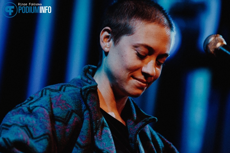 Foto Anna Burch op Anna Burch - 12/09 - Paradiso