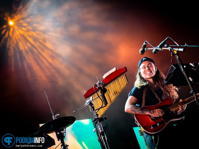 Tash Sultana op Tash Sultana - 15/9 - Afas Live foto