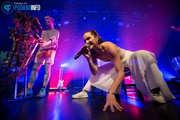 Sofi Tukker op Sofi Tukker - 18/09 - Melkweg foto