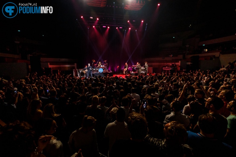 Rick Astley op Rick Astley -22/09 - TivoliVredenburg foto