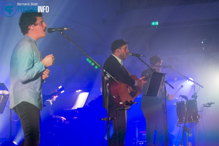 Bear's Den op Bear's Den - 23/09 - Tivolivredenburg foto