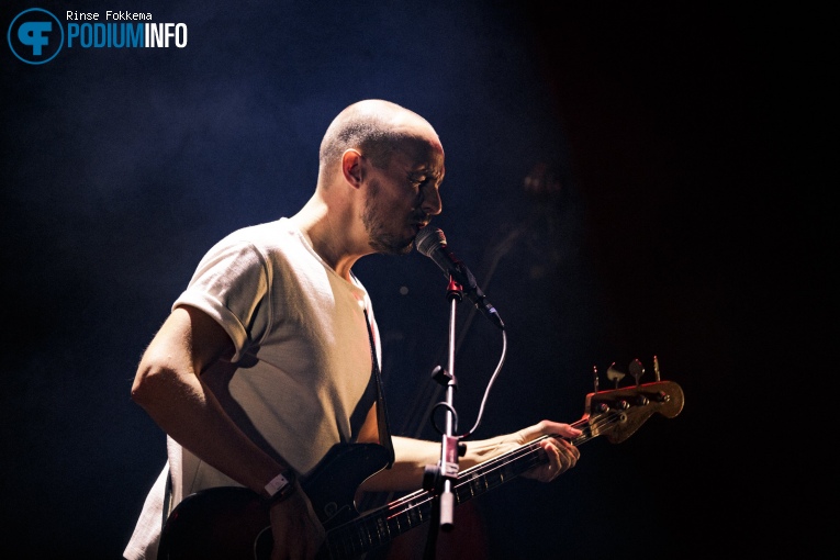 Janne Schra op Janne Schra - 29/09 - TivoliVredenburg foto