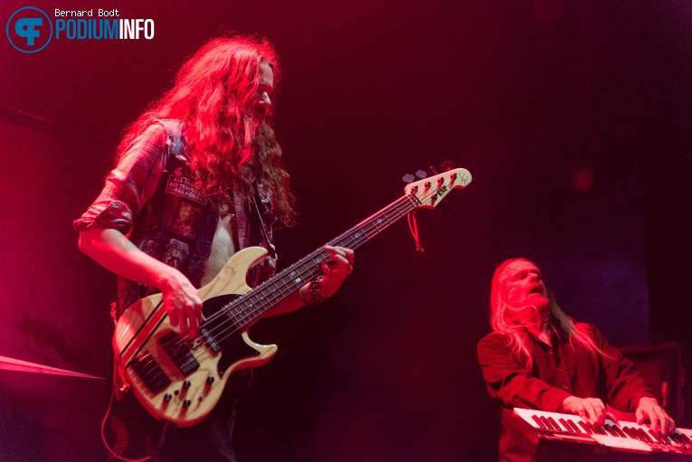 Stratovarius op Stratovarius / Tarja - 07/10 - TivoliVredenburg foto