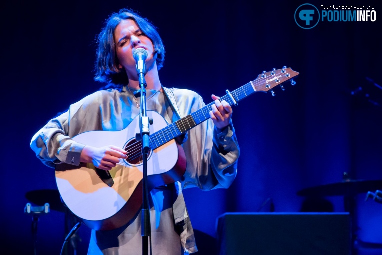 Violetta Zironi op Don McLean - 13/10 - TivoliVredenburg foto