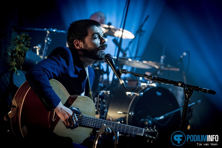 Biffy Clyro op Biffy Clyro, MTV unplugged - 3/10 - Paradiso foto