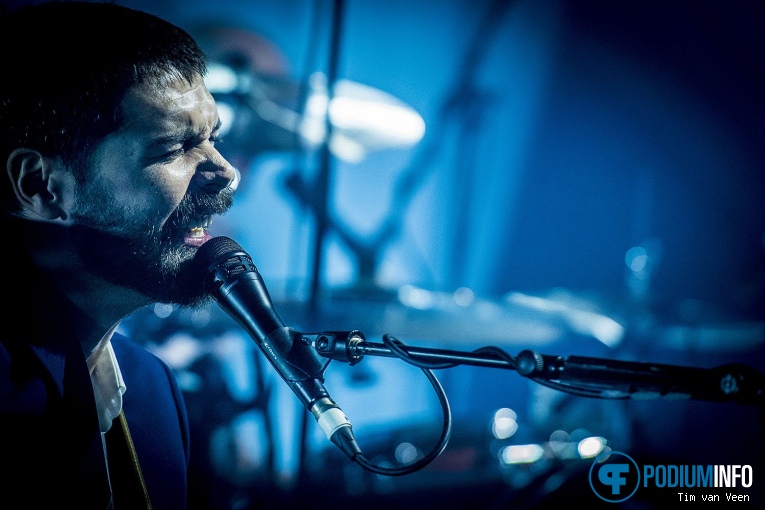 Biffy Clyro op Biffy Clyro, MTV unplugged - 3/10 - Paradiso foto