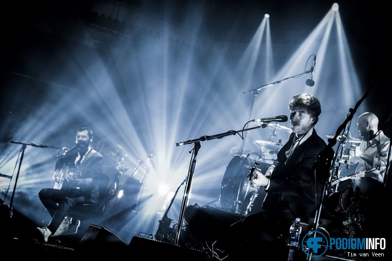 Biffy Clyro op Biffy Clyro, MTV unplugged - 3/10 - Paradiso foto