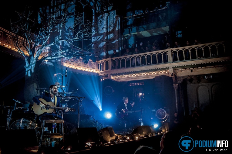 Biffy Clyro op Biffy Clyro, MTV unplugged - 3/10 - Paradiso foto