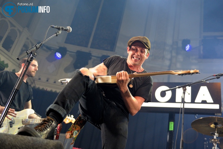 Mona op The Fratellis - 06/10 - Paradiso foto