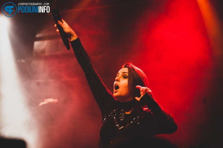 Emma Blackery op Emma Blackery - 9/10 - Sugarfactory foto