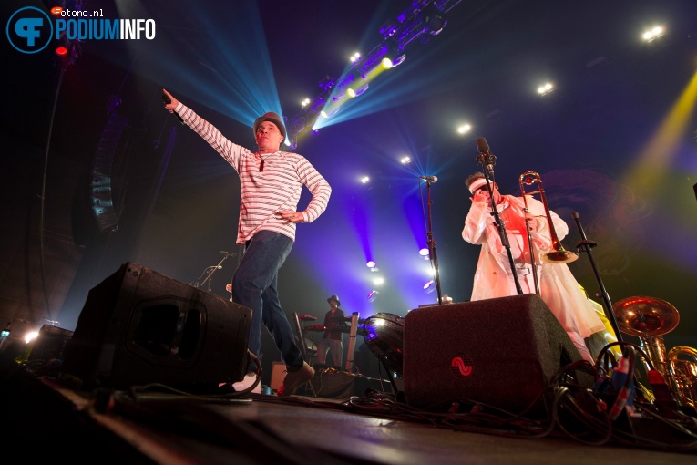 Fat Freddy's Drop op Fat Freddy's Drop - 14/10 - AFAS Live foto