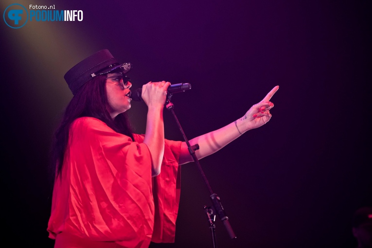 Ladi6 op Fat Freddy's Drop - 14/10 - AFAS Live foto