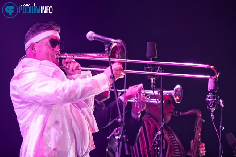 Fat Freddy's Drop op Fat Freddy's Drop - 14/10 - AFAS Live foto