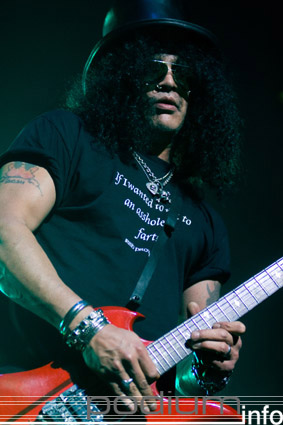 Velvet Revolver op Velvet Revolver - 1/4 - Heineken Music Hall foto