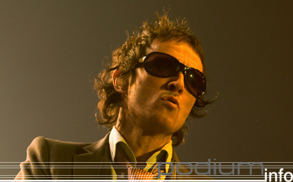 Velvet Revolver op Velvet Revolver - 1/4 - Heineken Music Hall foto