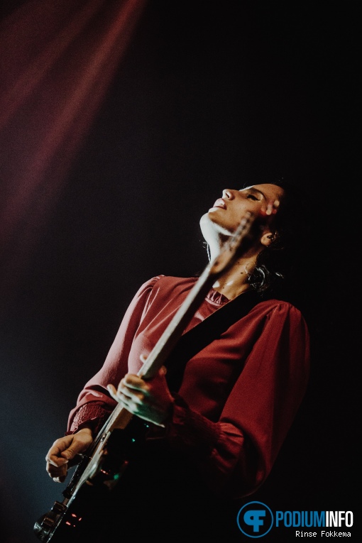 Anna Calvi op Anna Calvi - 24/10 - De Helling foto
