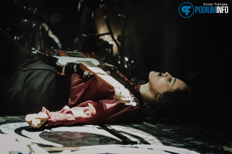 Anna Calvi op Anna Calvi - 24/10 - De Helling foto