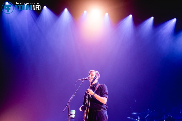 George Ezra op George Ezra - 30/10 - AFAS Live foto