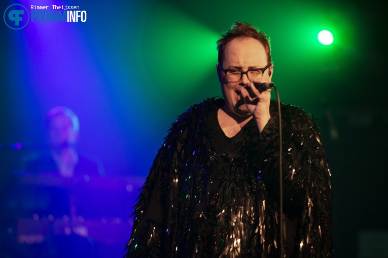 St. Paul & The Broken Bones op St. Paul & The Broken Bones - 02/11 - Melkweg foto