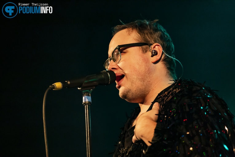 St. Paul & The Broken Bones op St. Paul & The Broken Bones - 02/11 - Melkweg foto