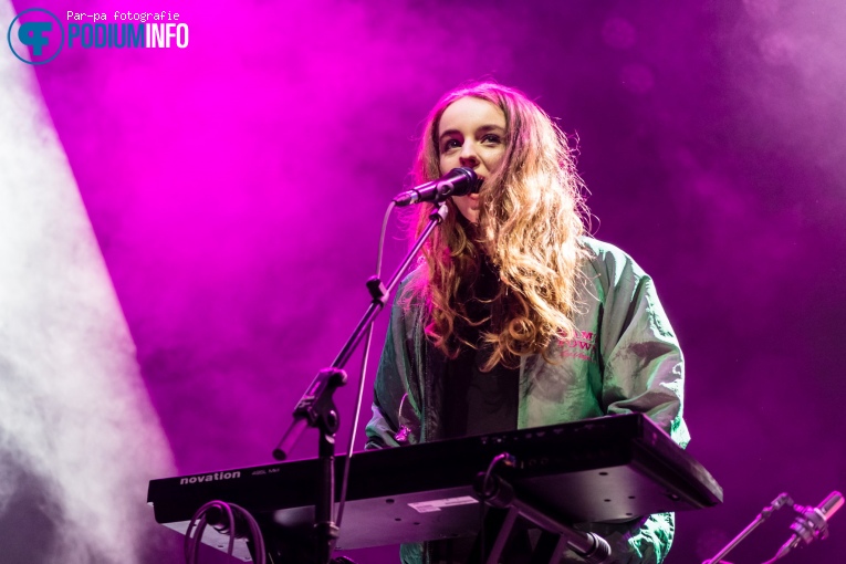 Chvrches - 03/11 - TivoliVredeburg foto