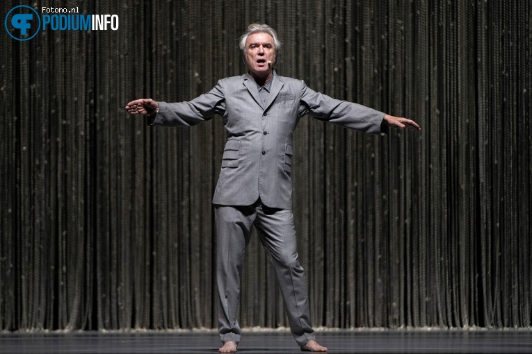 David Byrne op David Byrne - 04/11 - AFAS Live foto