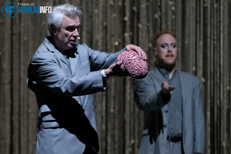 David Byrne op David Byrne - 04/11 - AFAS Live foto