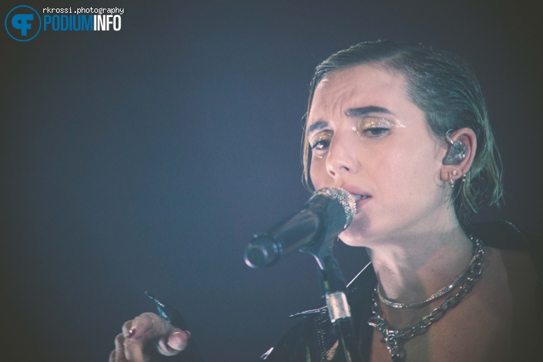 Lykke Li op Lykke Li - 05/11 - Melkweg foto