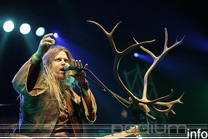 Korpiklaani op Paganfest - 3/4 - 013 foto