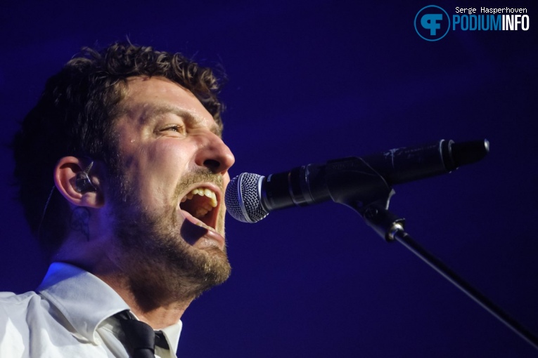 Frank Turner & The Sleeping Souls op Frank Turner & The Sleeping Souls - 09/11 - De Melkweg foto