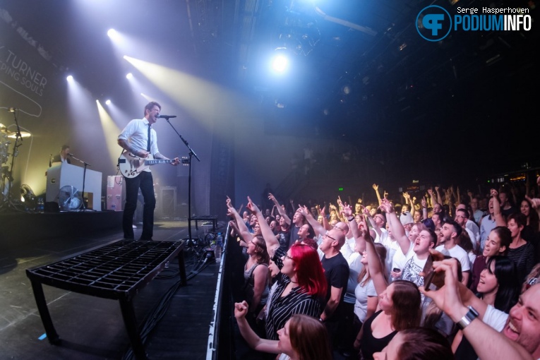 Frank Turner & The Sleeping Souls op Frank Turner & The Sleeping Souls - 09/11 - De Melkweg foto