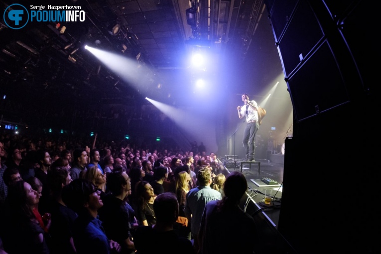 Frank Turner & The Sleeping Souls op Frank Turner & The Sleeping Souls - 09/11 - De Melkweg foto