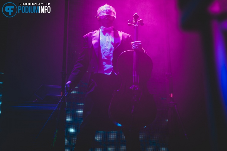 Starset op Shinedown - 12/11 - 013 foto